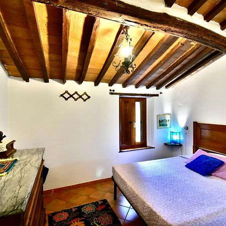 Agriturismo Corvaia Radicofani Exterior photo
