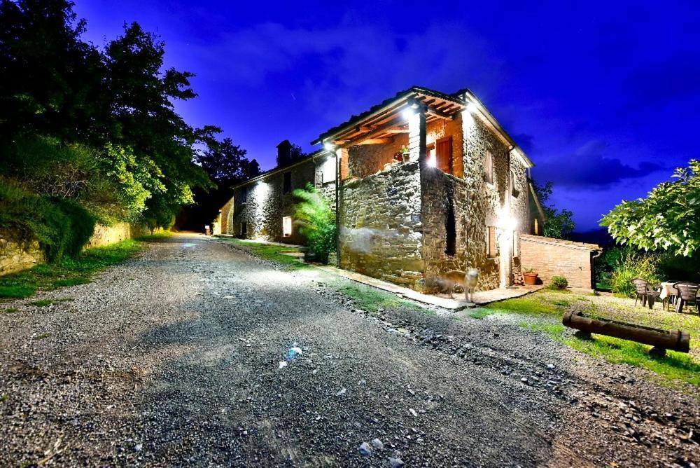 Agriturismo Corvaia Radicofani Exterior photo