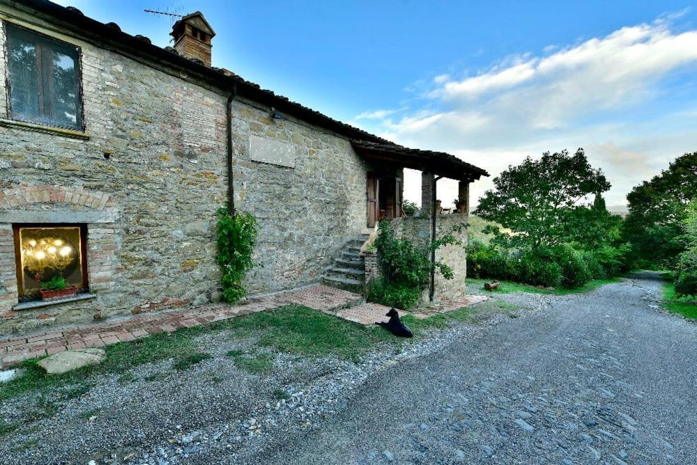 Agriturismo Corvaia Radicofani Exterior photo