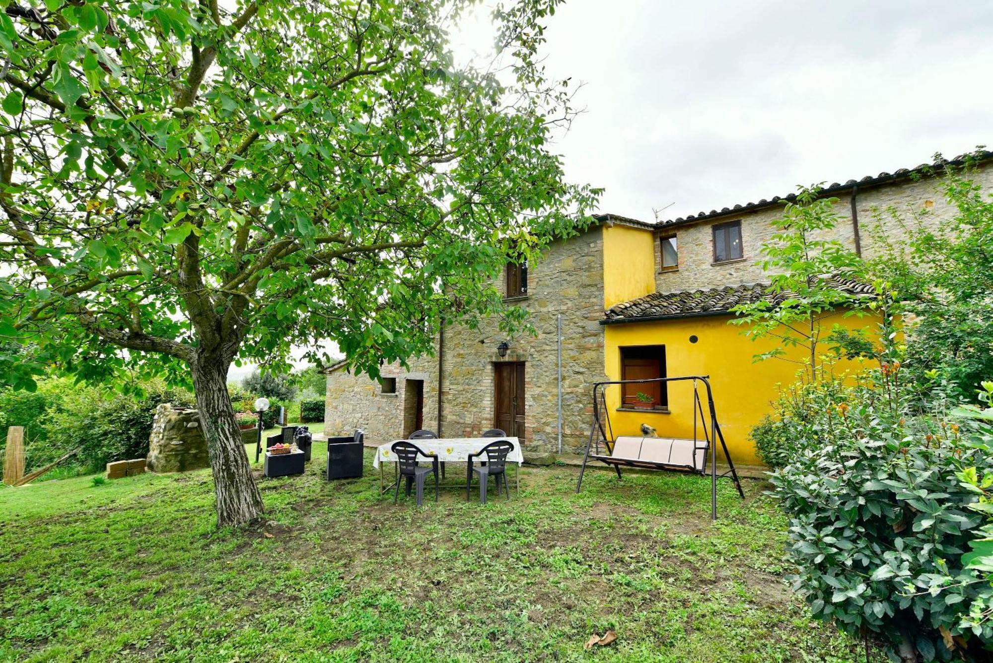 Agriturismo Corvaia Radicofani Exterior photo